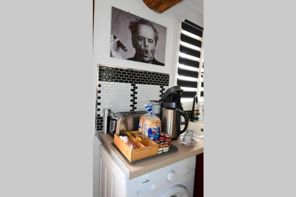 Cinema Appartement 10Mn Aeroport Roissy Cdg Villeneuve-sous-Dammartin Luaran gambar