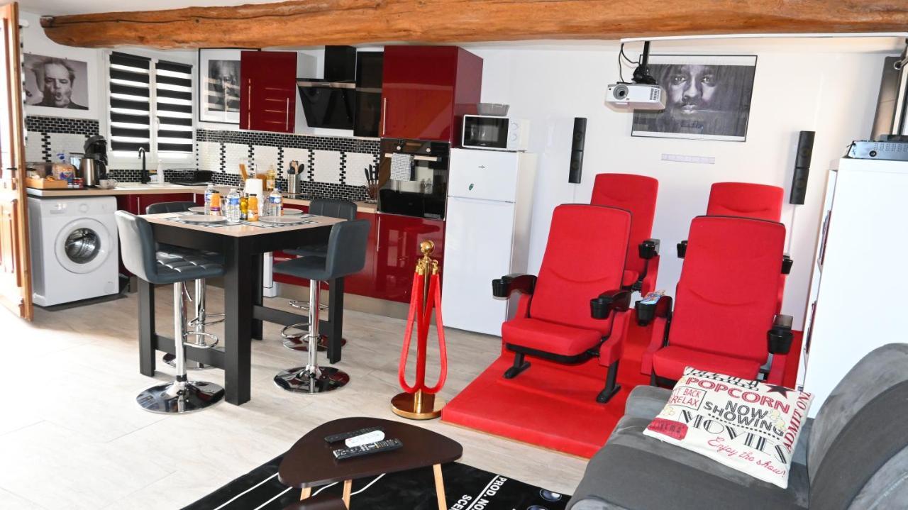 Cinema Appartement 10Mn Aeroport Roissy Cdg Villeneuve-sous-Dammartin Luaran gambar